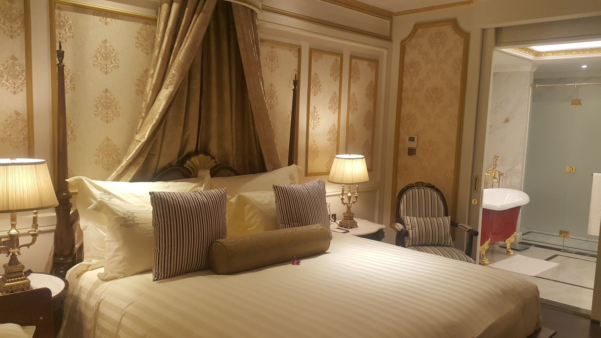 Dalat Palace Heritage Hotel Екстер'єр фото