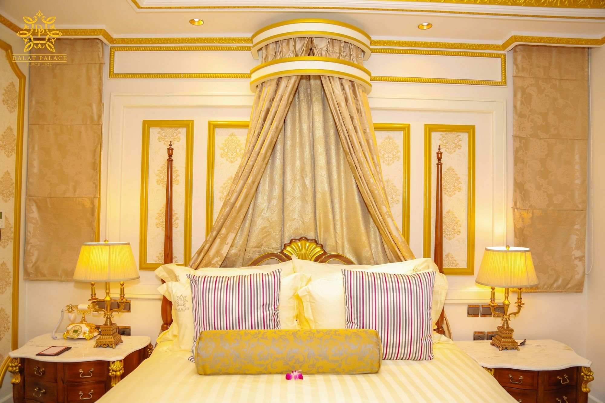 Dalat Palace Heritage Hotel Екстер'єр фото